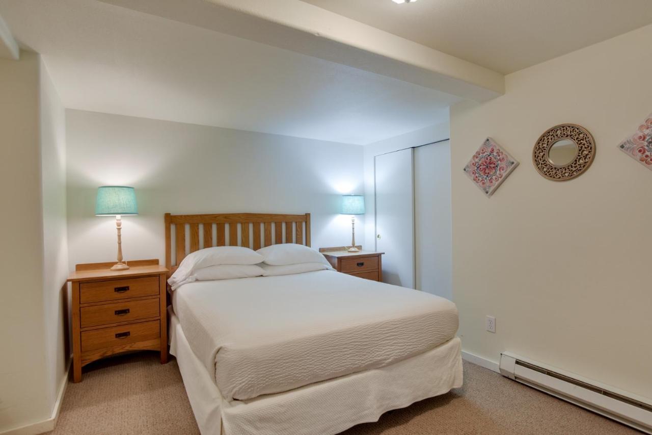 Hotel The Waves Cannon Beach Exterior foto