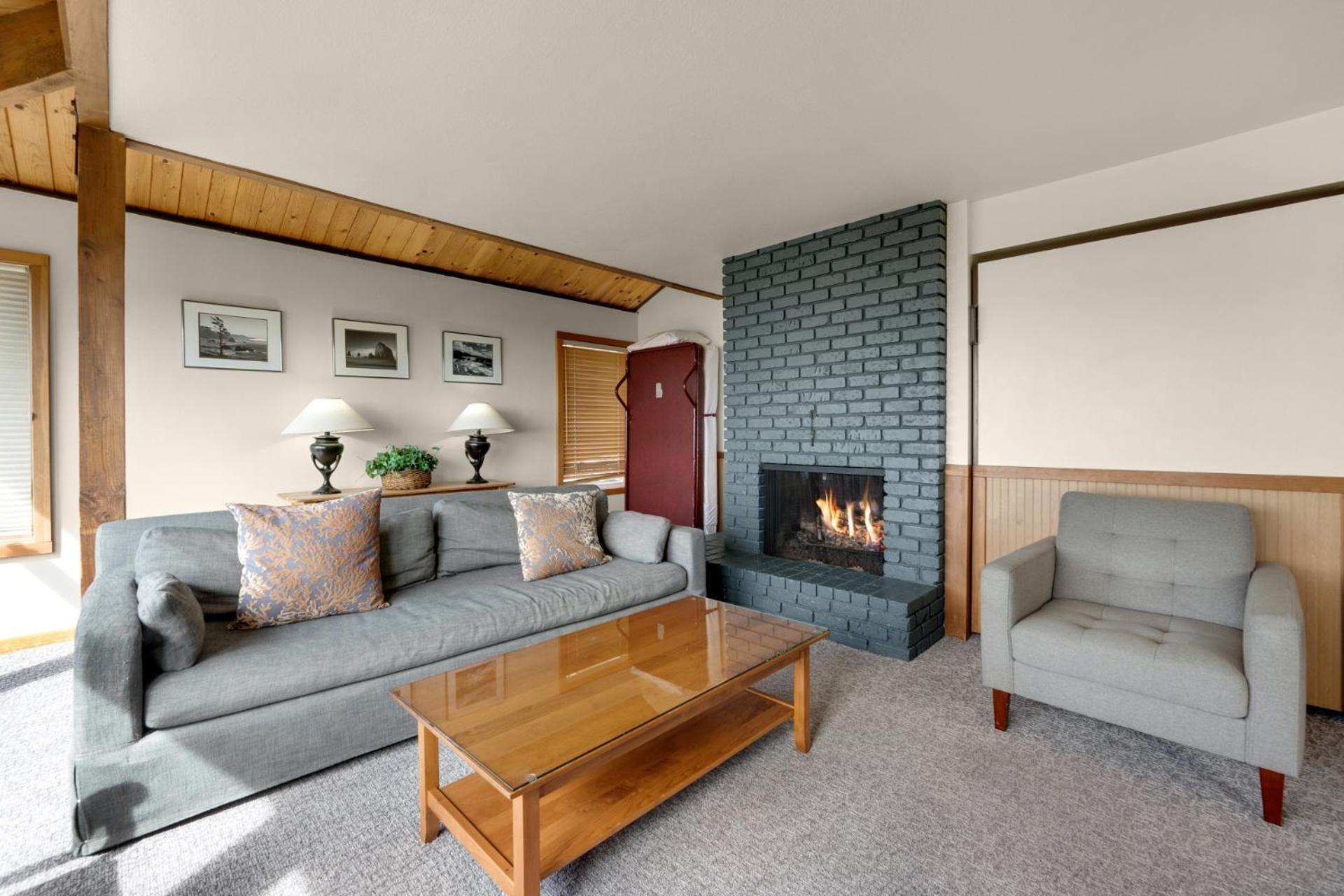 Hotel The Waves Cannon Beach Exterior foto