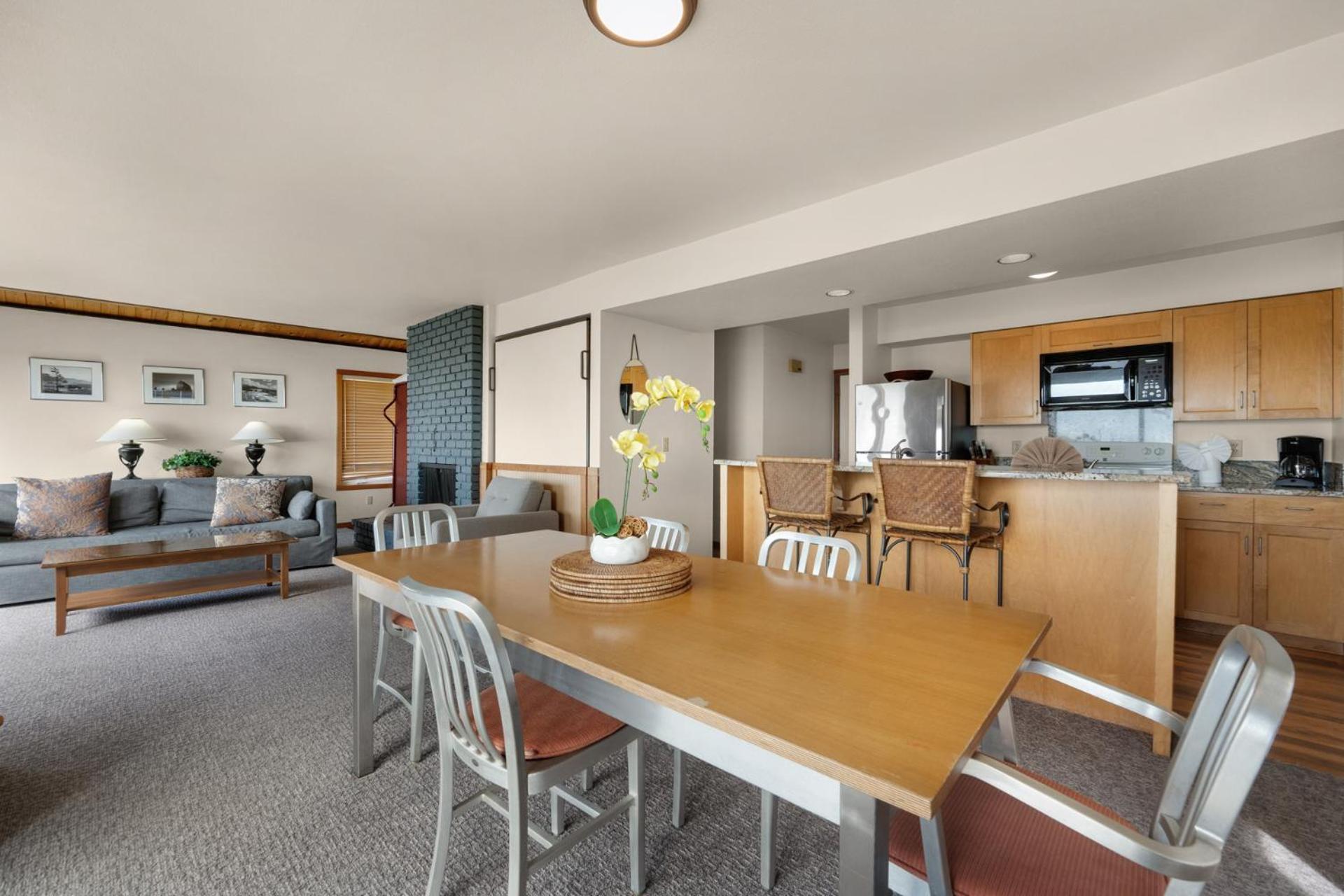 Hotel The Waves Cannon Beach Exterior foto