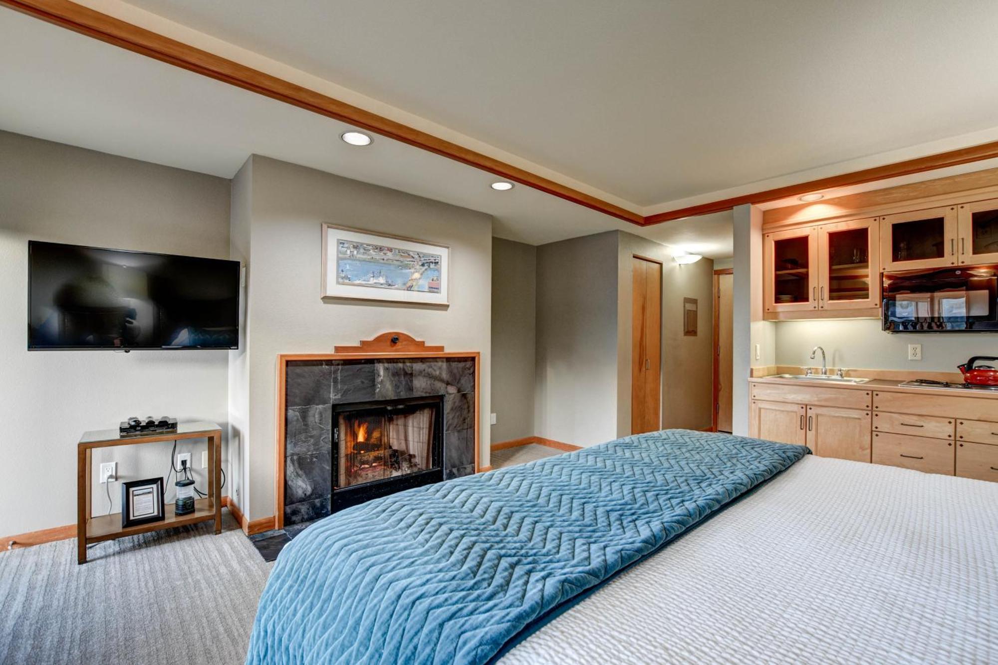 Hotel The Waves Cannon Beach Exterior foto